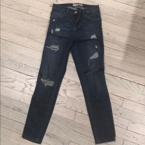Topshop distressed high-waisted jeans size 25